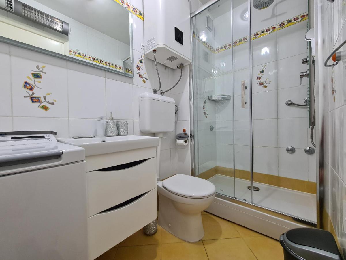 Ferienwohnung Lucky Pearl Split Exterior foto