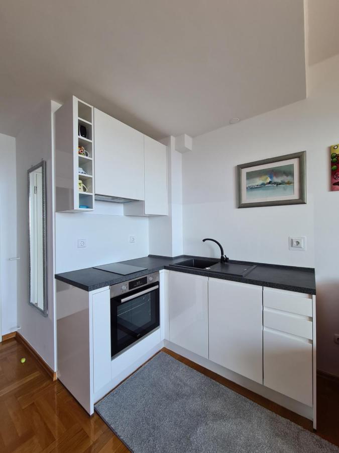 Ferienwohnung Lucky Pearl Split Exterior foto