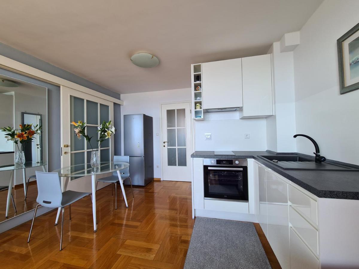 Ferienwohnung Lucky Pearl Split Exterior foto